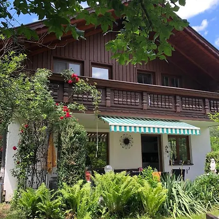 샬레 Haus Belli